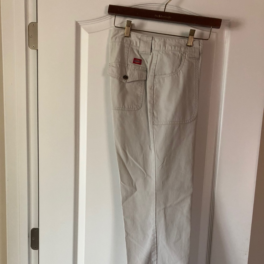 Dickies women’s stone colored pants. Size 6